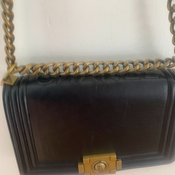 Chanel Boy Bag - Picture 8 of 10